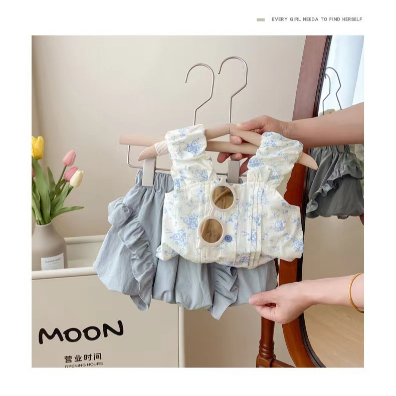 女童夏季套装韩版儿童洋气碎花吊带上衣女宝宝夏装花苞裤两件套 