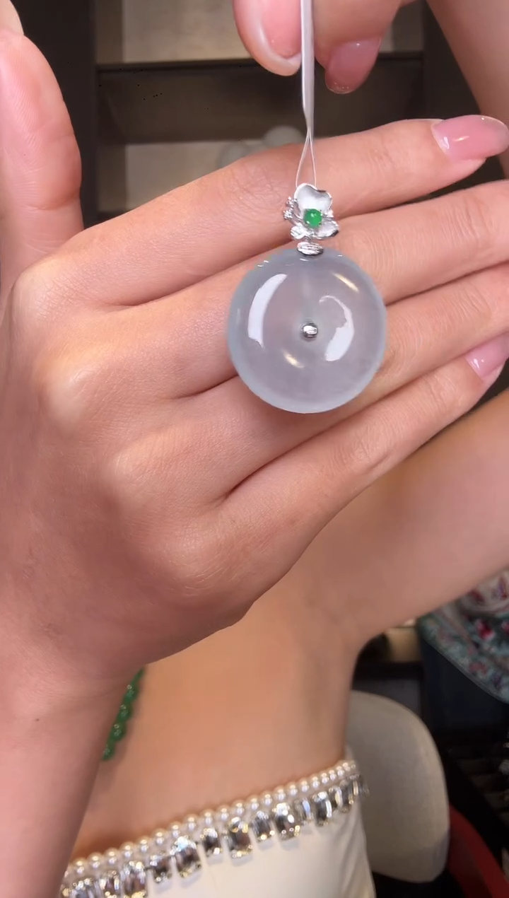 颈饰18K金镶嵌翡翠86