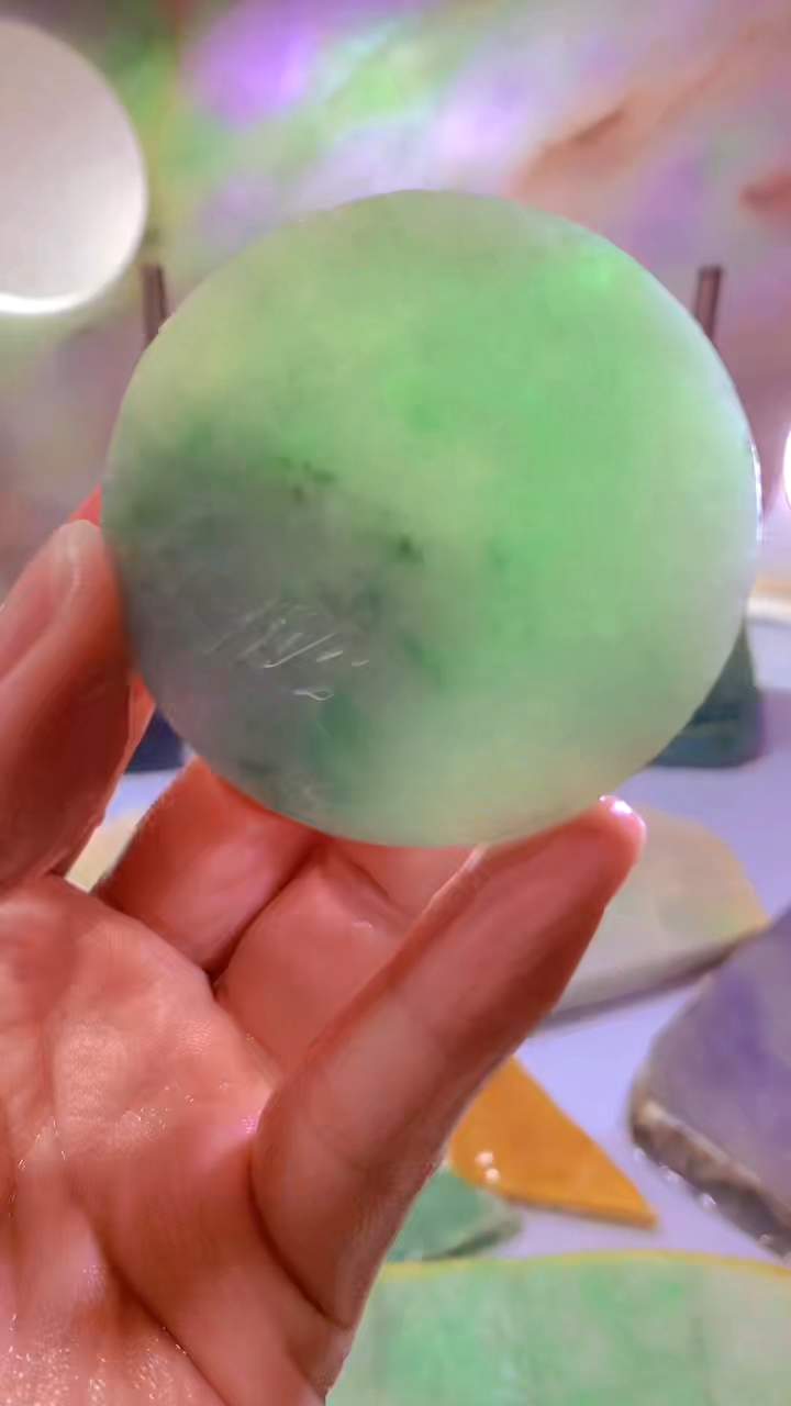 翡翠散珠翡翠散珠裸石天然缅甸翡翠A货裸石50