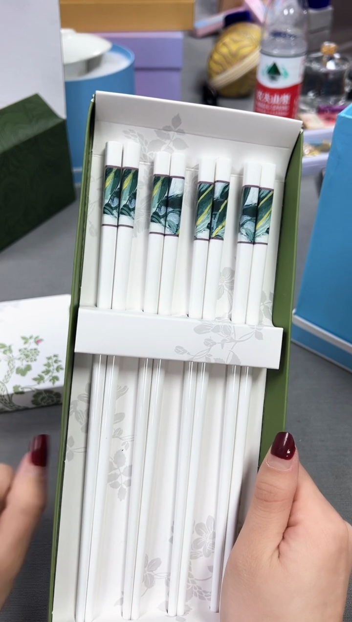 【闪购商品】瓷片新号起号不计成本漏，点菜优先