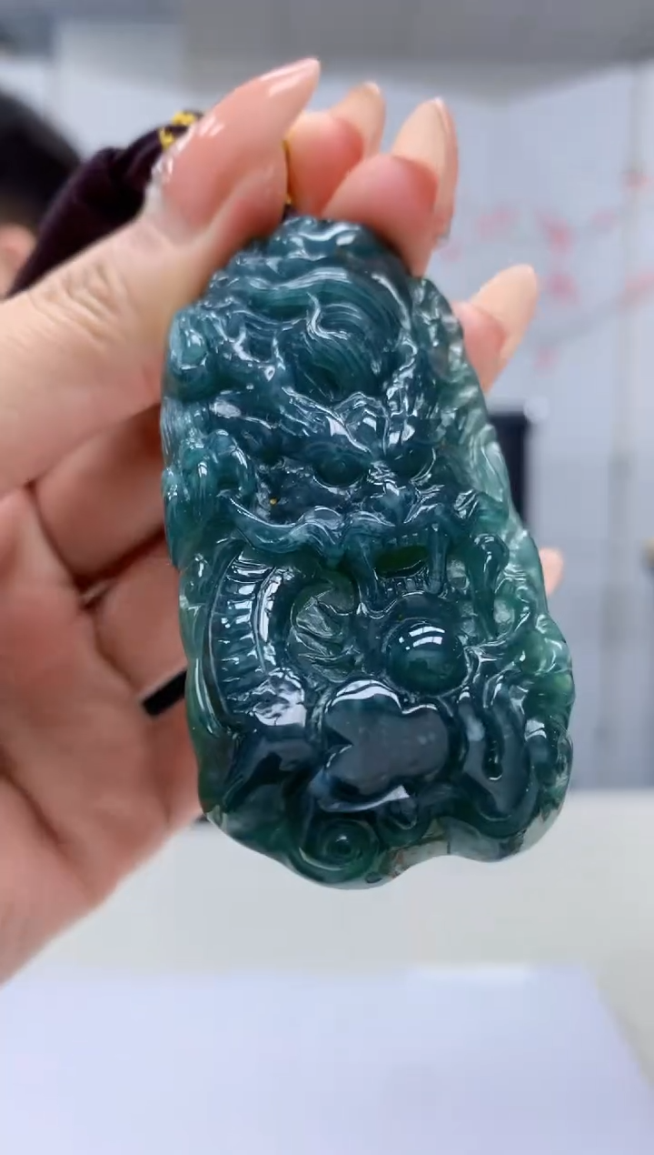 【闪购商品】定制翡翠未镶嵌4917MM-毛货挂件74