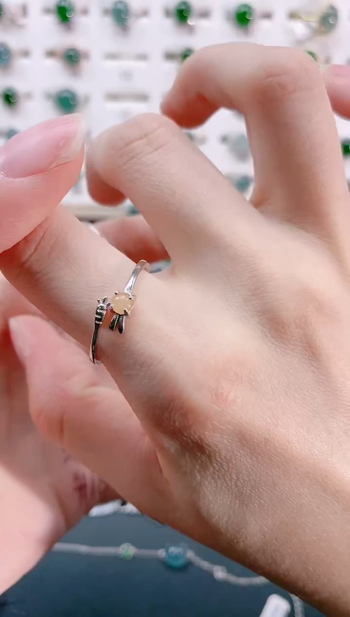 【闪购商品】翡翠戒指银S925镶嵌天然翡翠