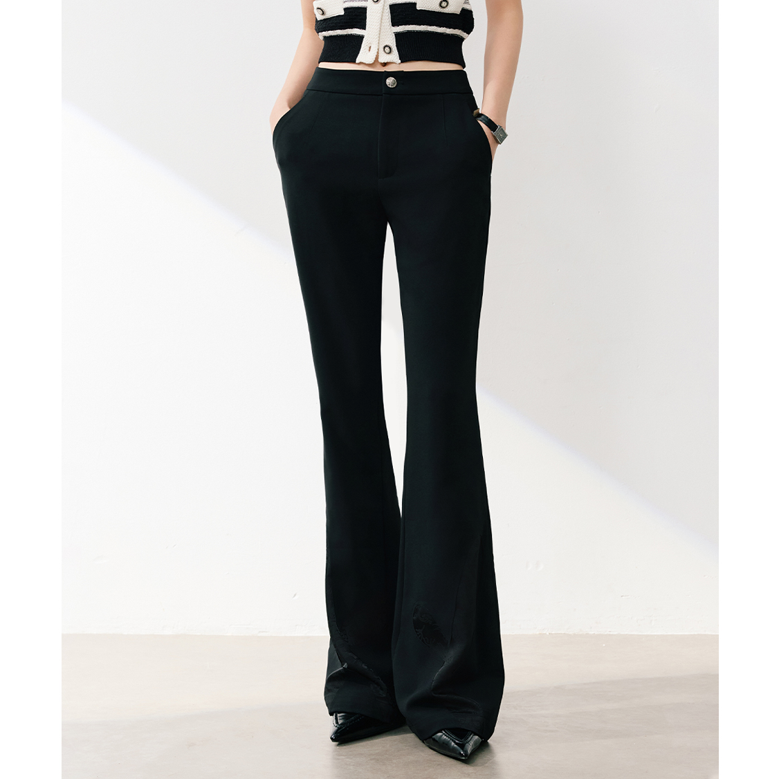 【婷婷专属】曼德诗高腰设计感透气长裤春秋休闲微喇裤Y102308420