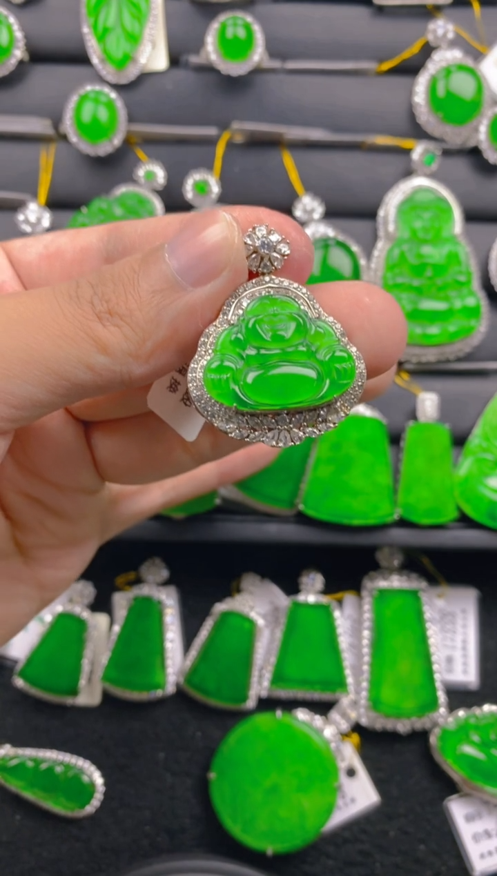 【闪购商品】翡翠颈饰银S925镶嵌11111111