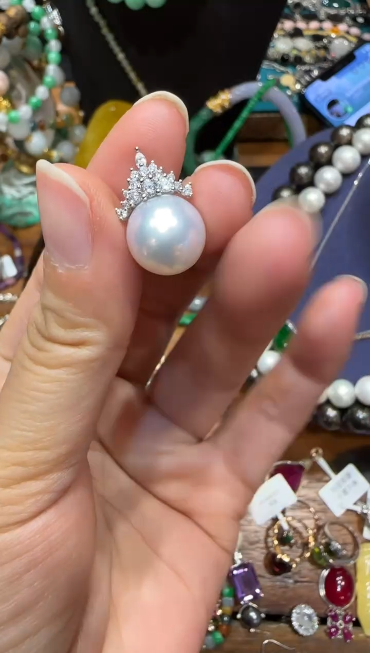 颈饰银S925镶嵌海水珍珠喜****?澳白