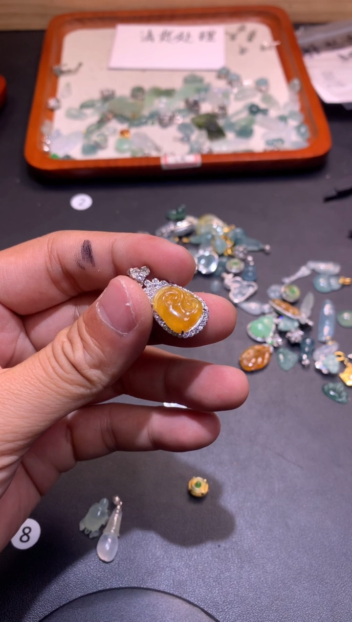 【闪购商品】翡翠吊坠(不含链)银S925镶嵌1