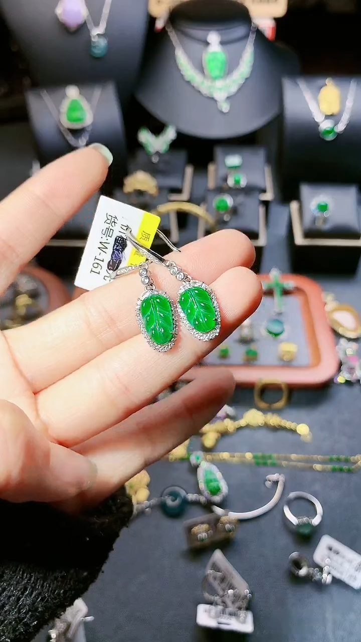 【闪购商品】翡翠耳饰银S925镶嵌耳饰