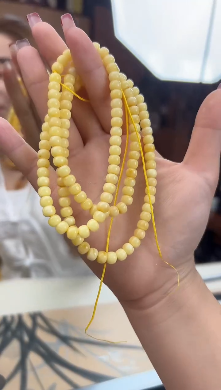 【闪购商品】琥珀裸石未镶嵌蜜蜡配链多样性发一条16g左右