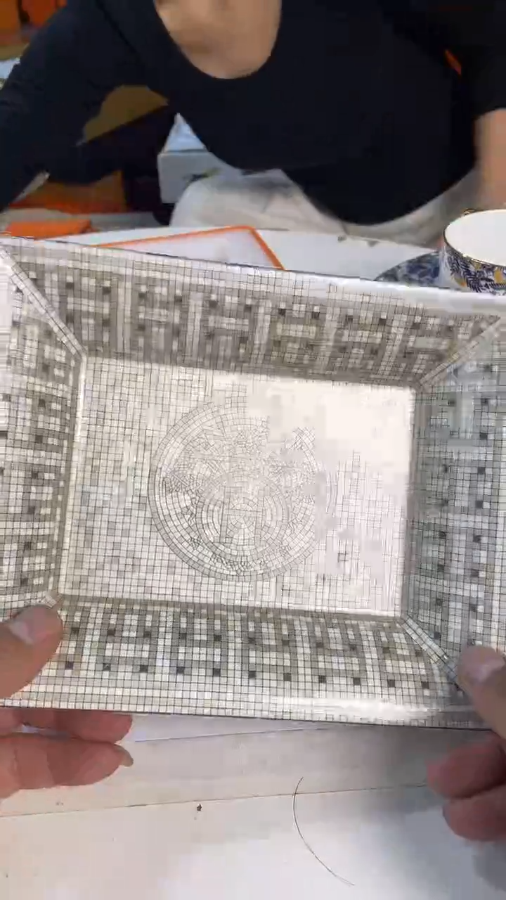 杯鸿辉家品牌瓷器，京东包邮！