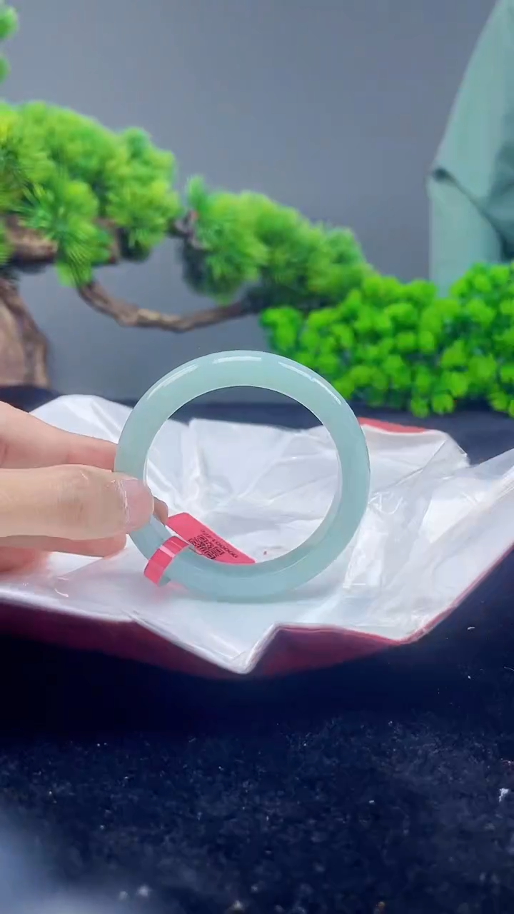 【闪购商品】翡翠未镶嵌手镯1手镯