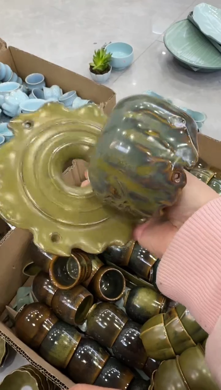 【闪购商品】杯茶叶末龙杯套组瑕