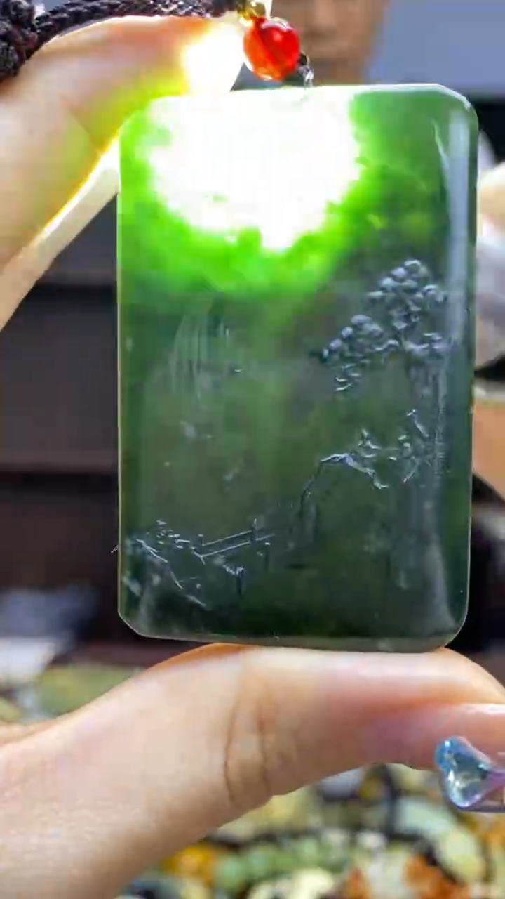 未镶嵌岫玉挂件  