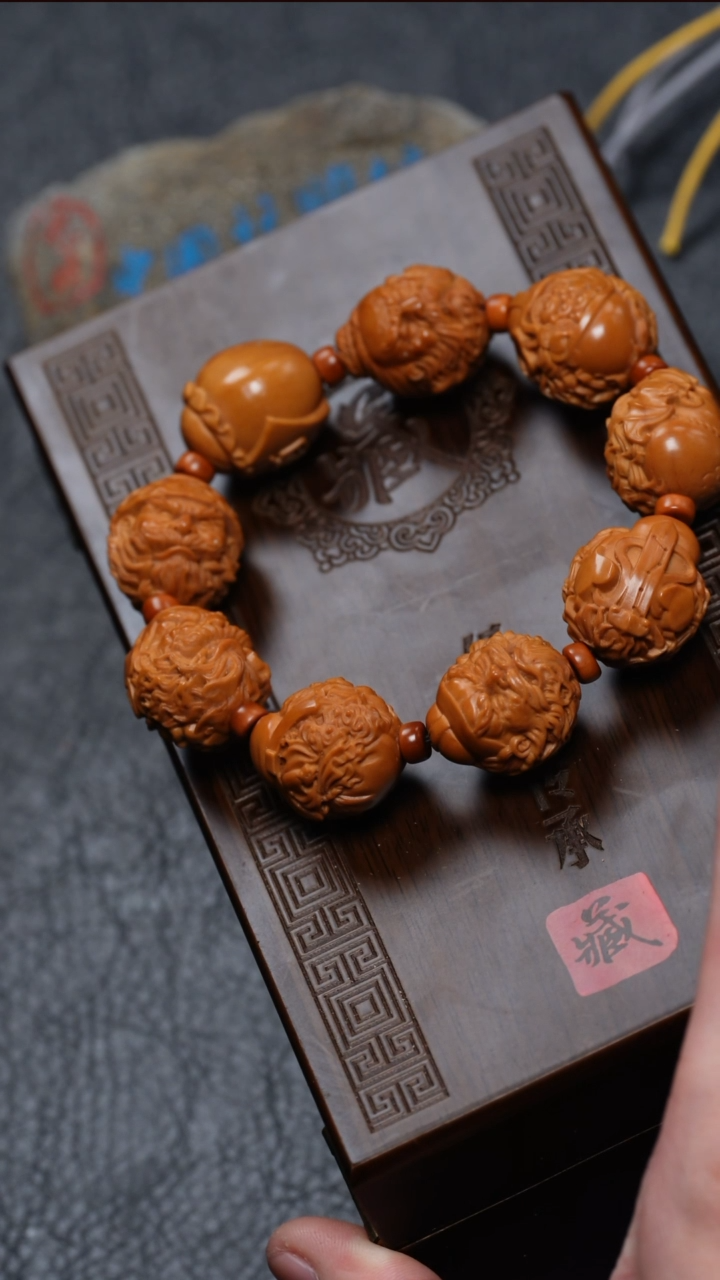 【闪购商品】橄榄核吊坠橄榄核