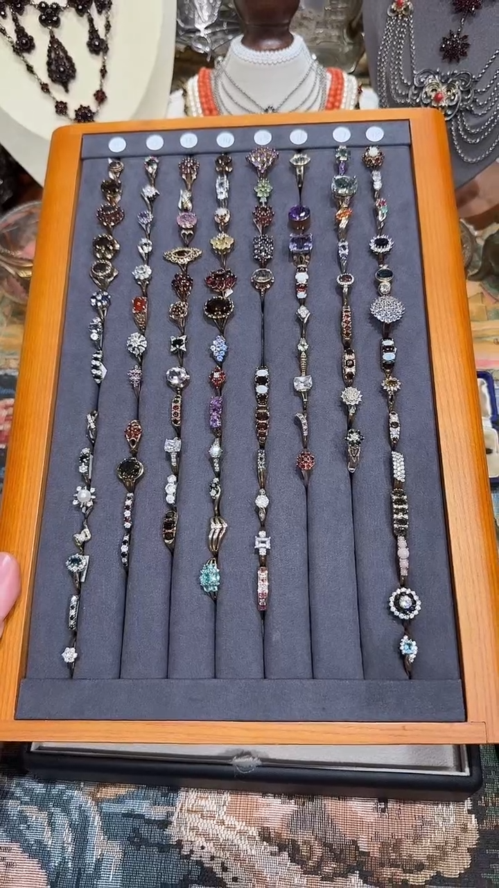 无非金属都是k9，看图圈，妹妹给过