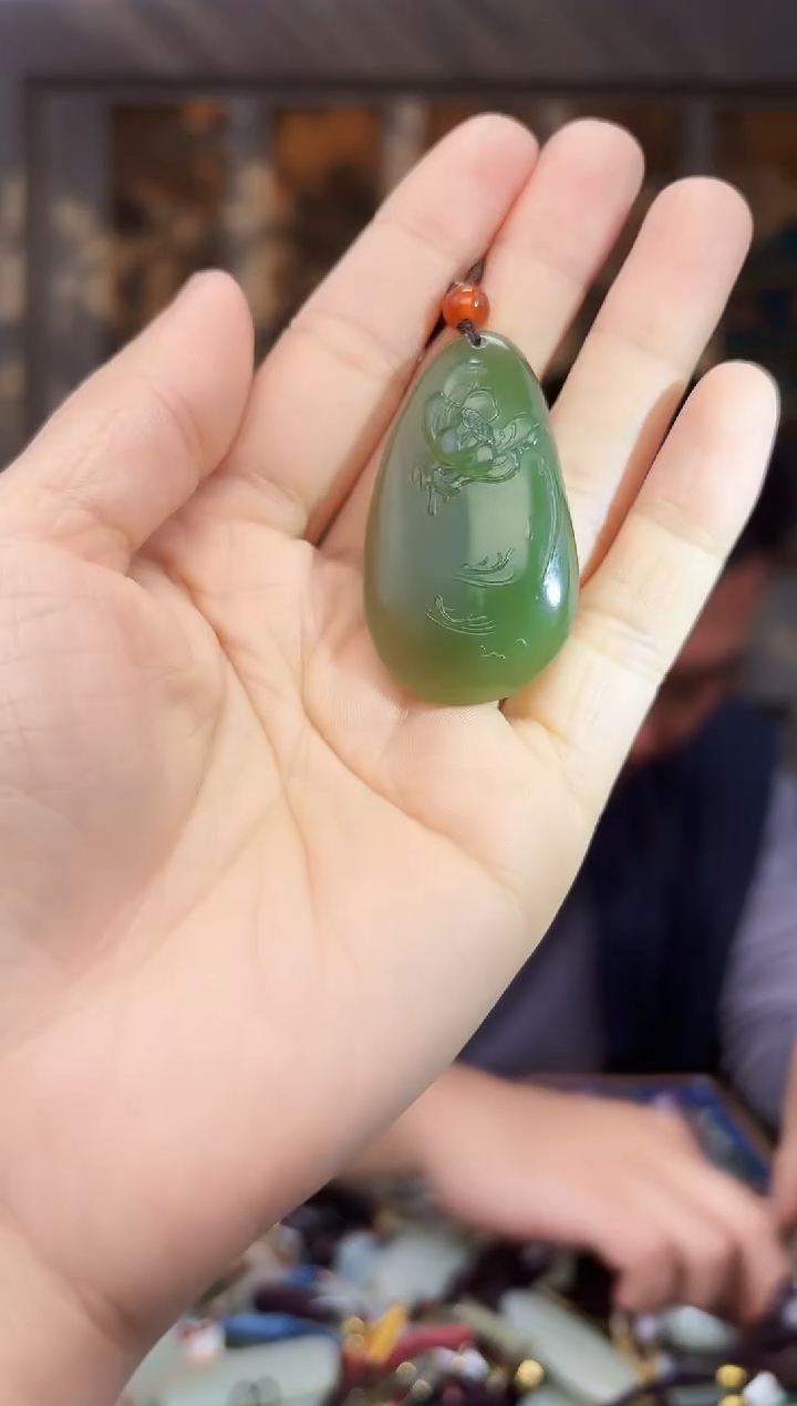 【闪购商品】和田玉挂件未镶嵌拍一发一