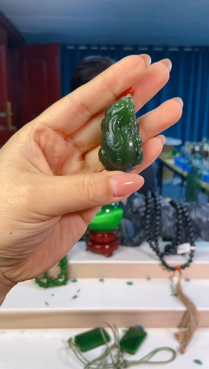 和田玉未镶嵌挂件1