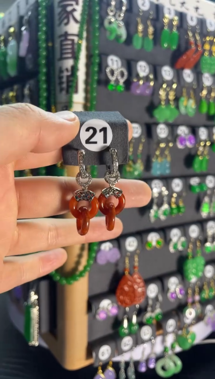 【闪购商品】翡翠颈饰银S925镶嵌21.....