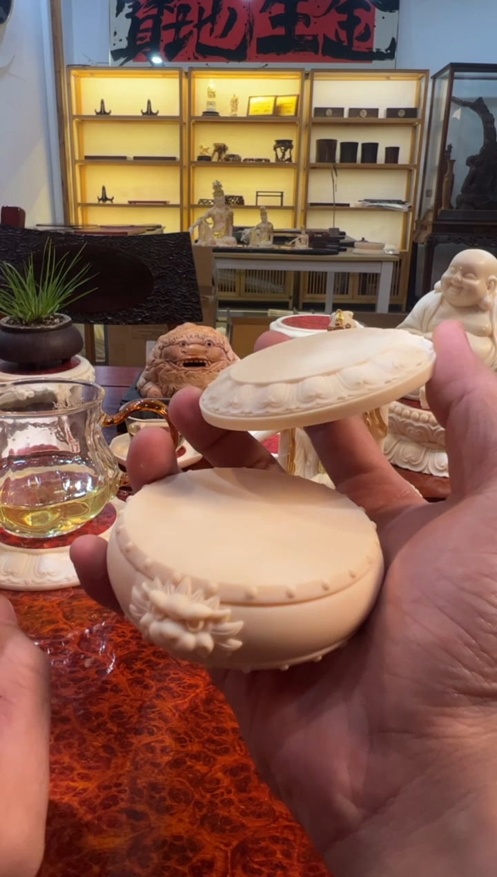 东非黑黄檀（紫光檀）小貔貅，小覆莲