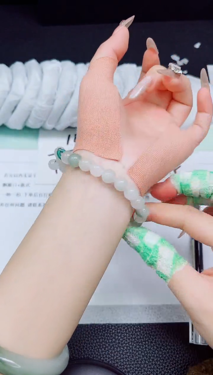 石英质玉未镶嵌手镯手串