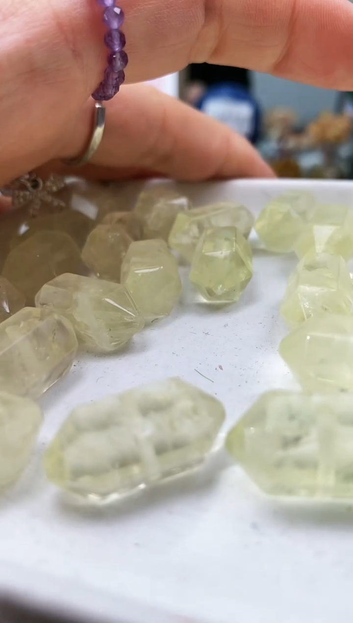 未镶嵌颈饰水晶80a多样性发其一/5.25/1个