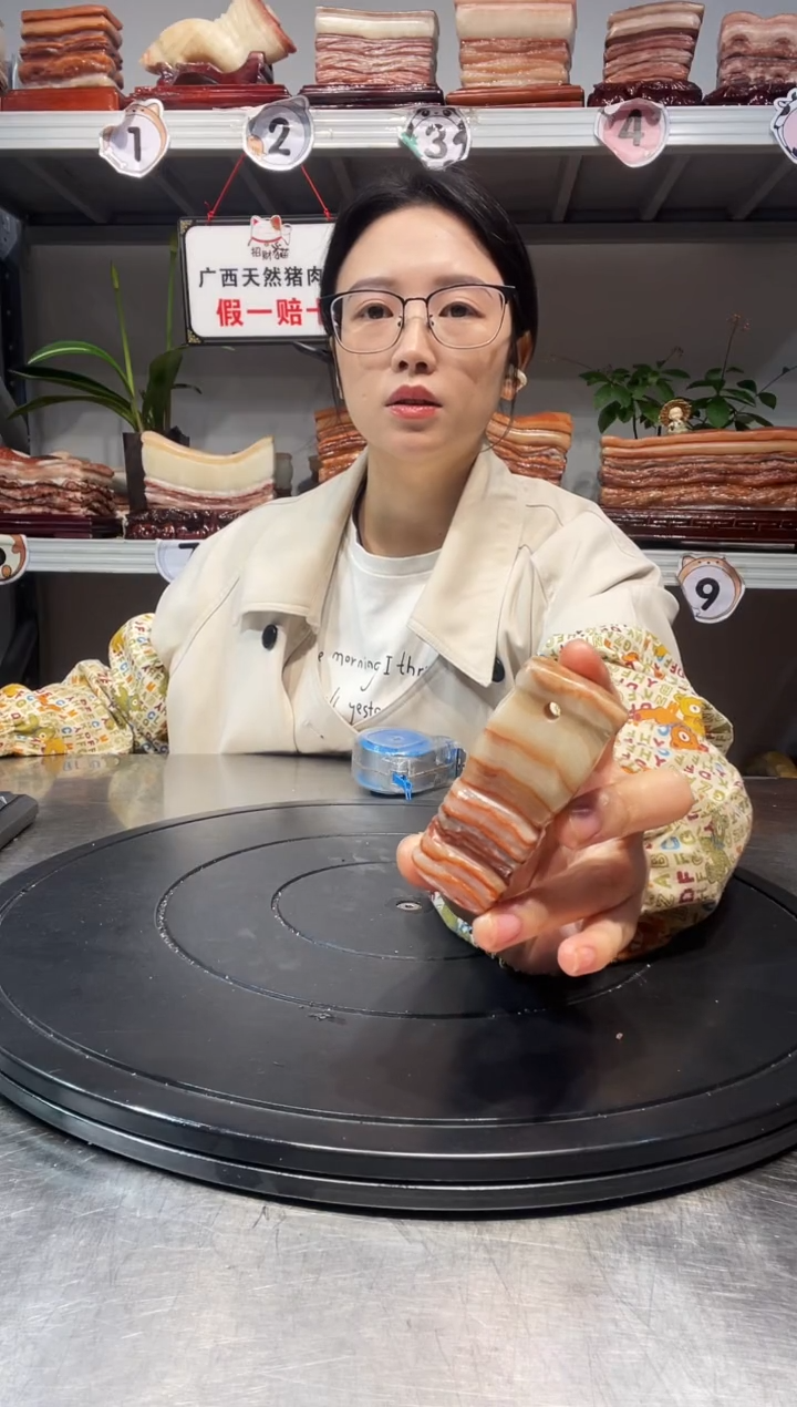 石材路**路天然石材柳州猪肉石