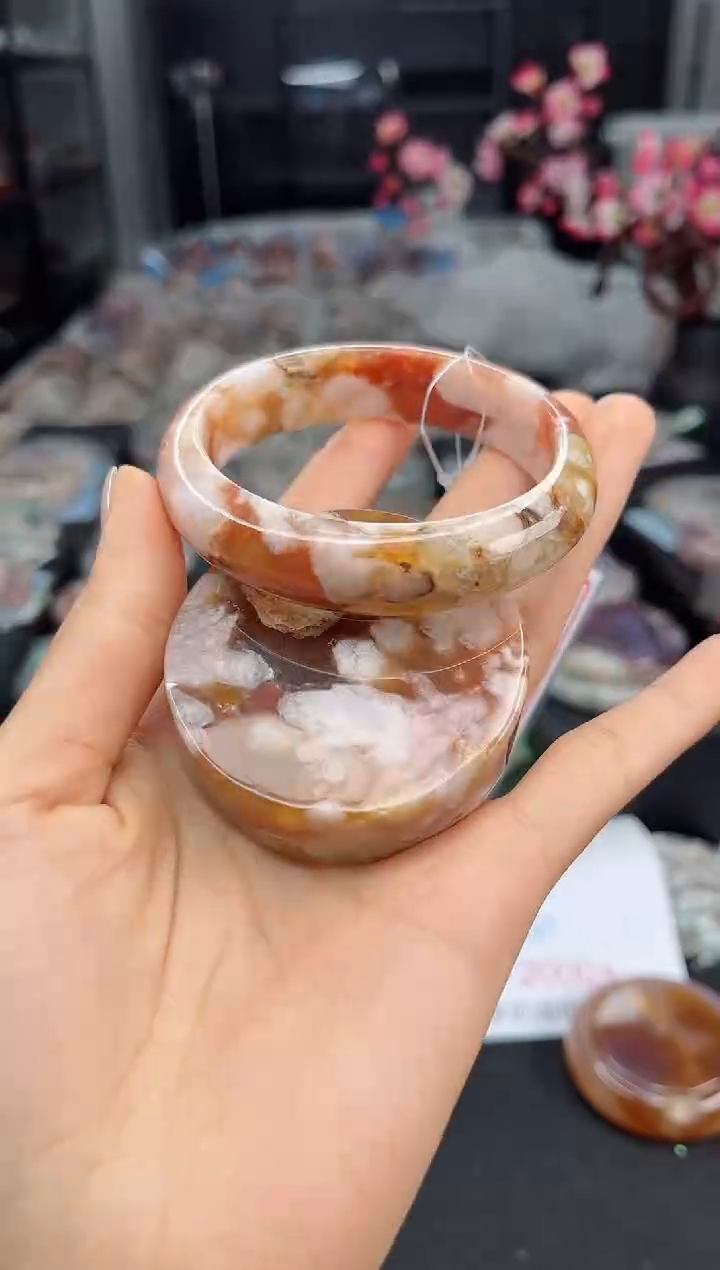 石英质玉手镯未镶嵌56圈口（赠送镯心）65572181