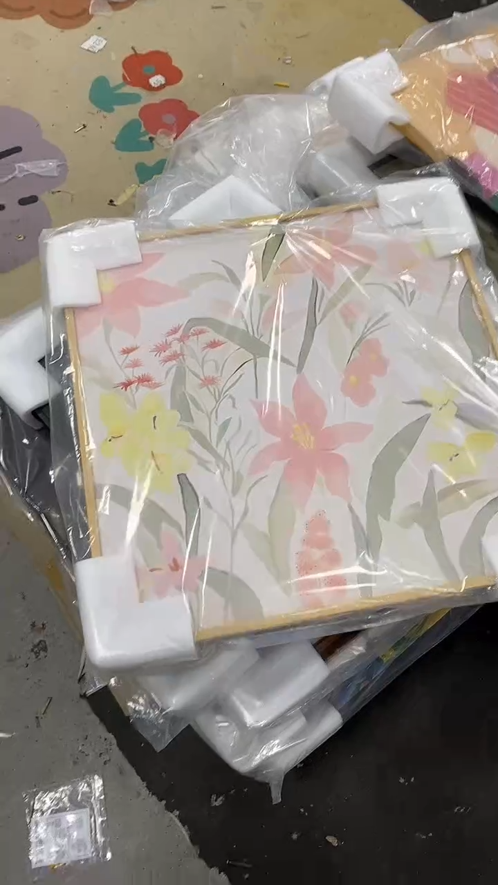 仓库清货，默认瑕疵，完美主义者慎拍。