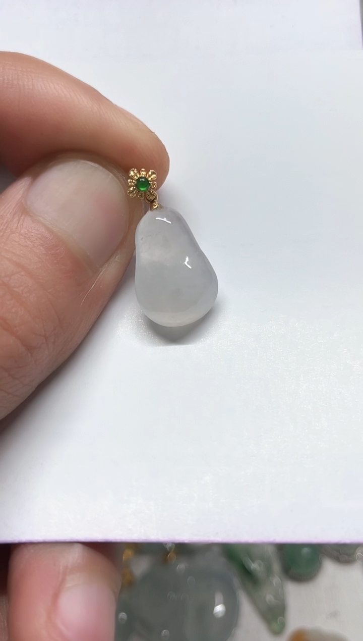 【闪购商品】翡翠颈饰18K金镶嵌天然缅甸A货翡翠吊坠