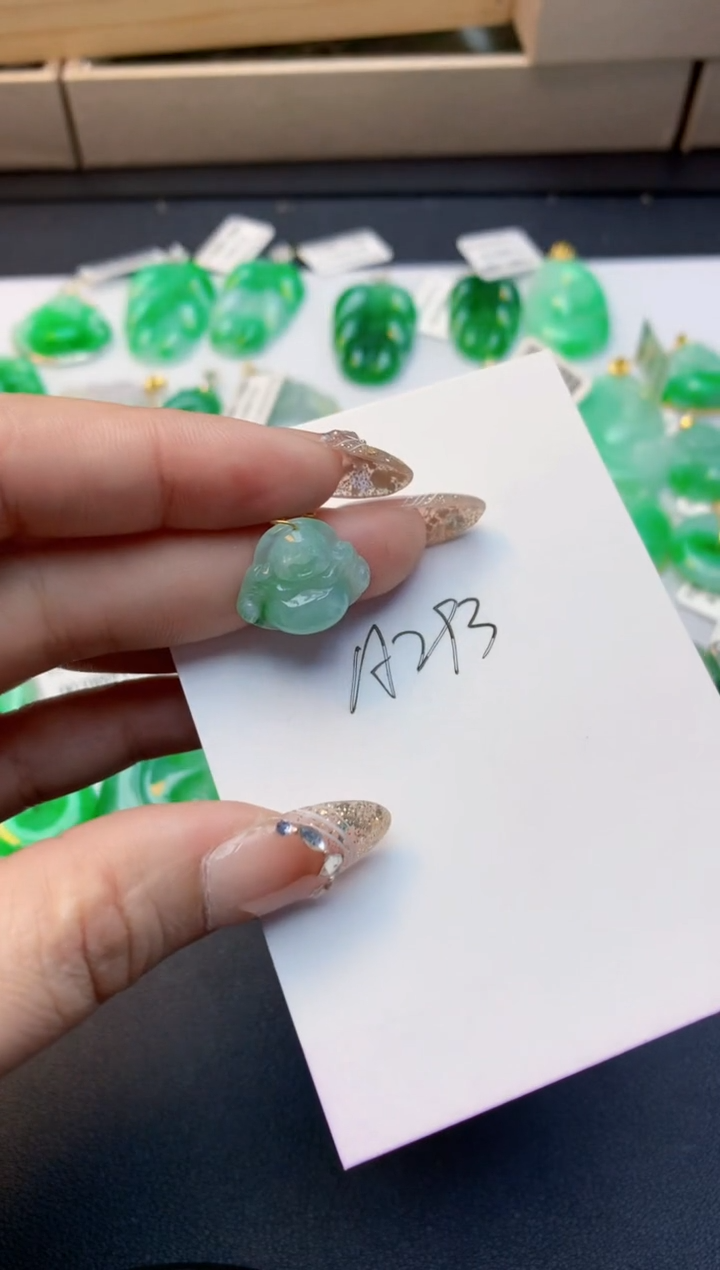 颈饰未镶嵌翡翠天然A货缅甸翡翠百元以上9元证书费自理