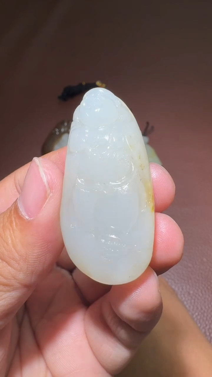 未镶嵌和田玉挂件和田玉