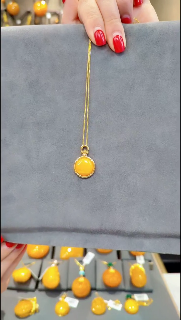 【闪购商品】蜜蜡吊坠(赠链)银S925镀金镶嵌H804蜜蜡吊坠