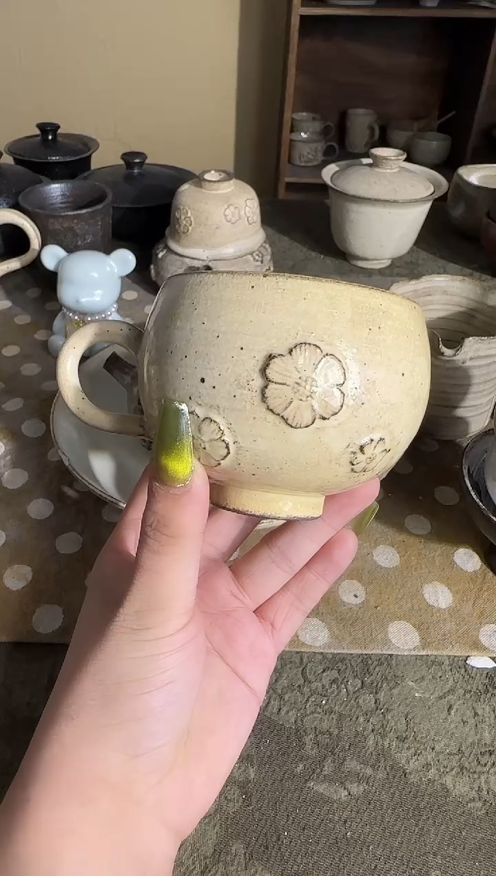 瓷片大*男手作粉引花花咖啡杯