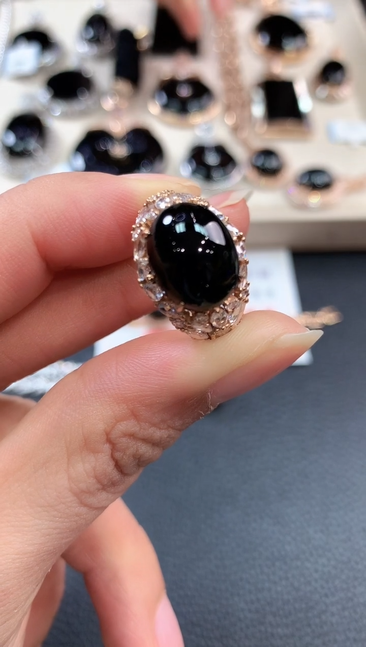 【闪购商品】翡翠戒指18K金镶嵌m72不退换