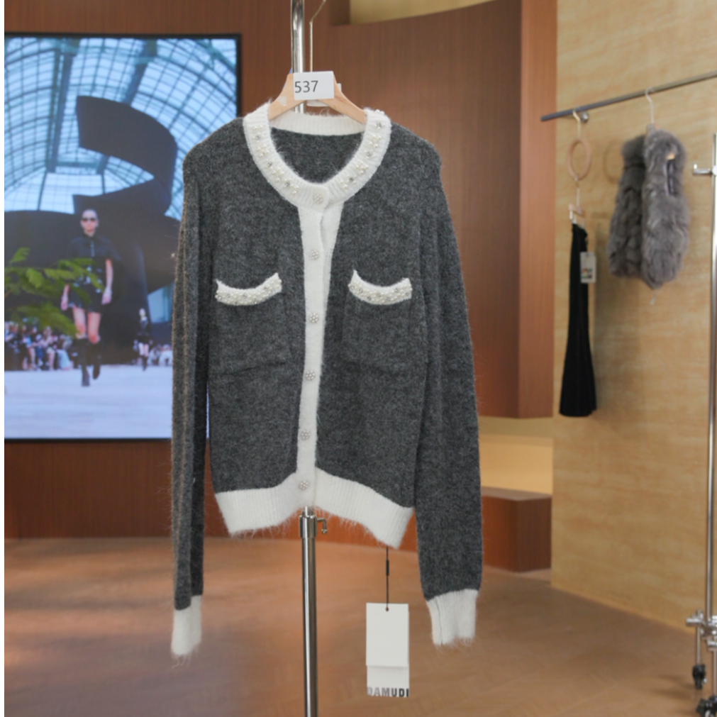 807-537灰   秋冬通勤针织静奢风毛针织衫毛衣时尚开衫