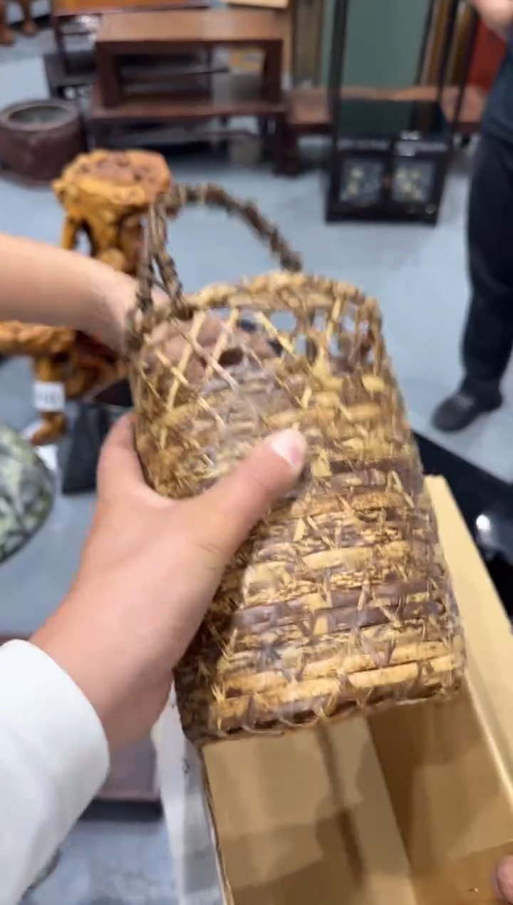 隔***?小四孤品收藏中古品