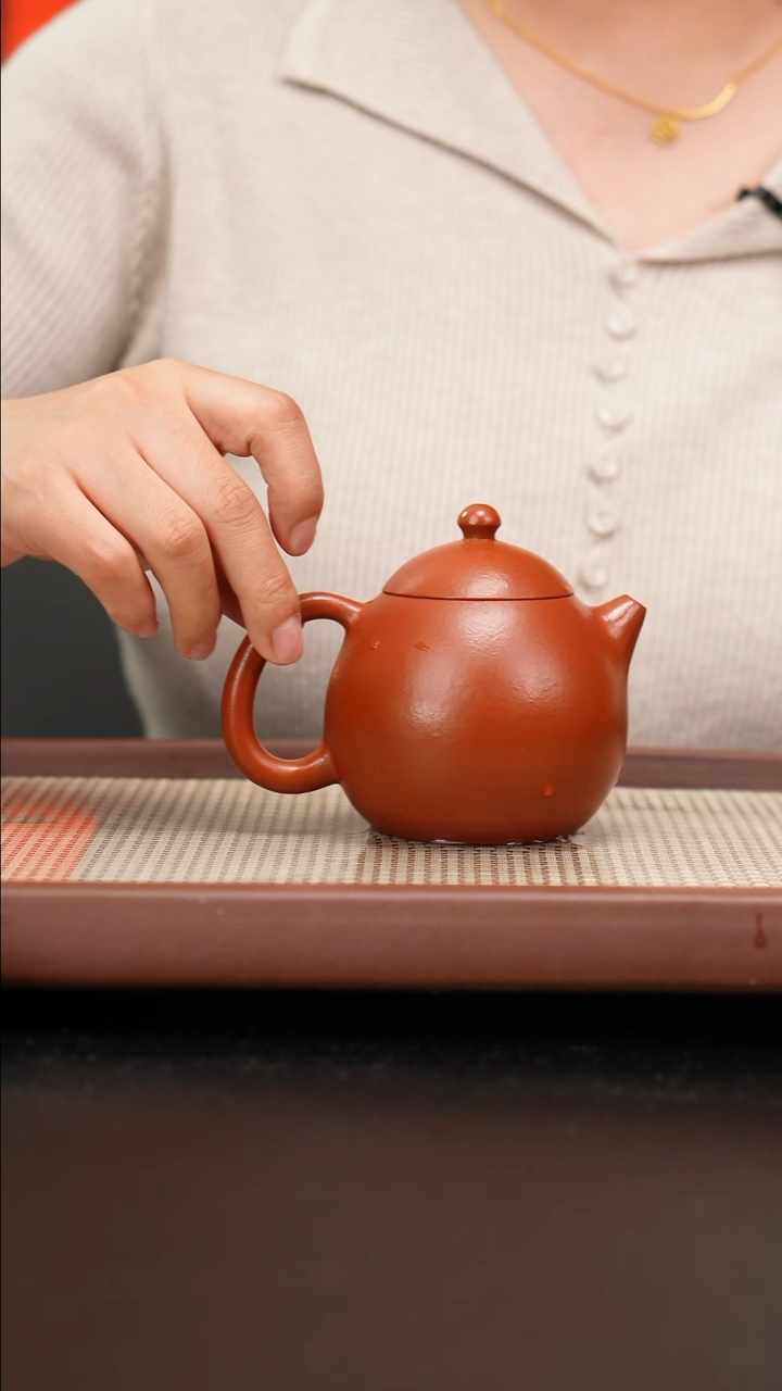 【闪购商品】紫砂茶壶全手工黄龙山朱泥龙蛋210