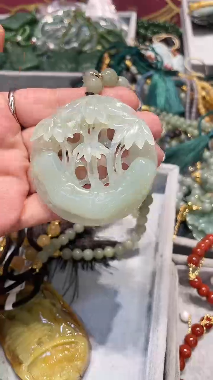【闪购商品】岫玉颈饰未镶嵌吊坠
