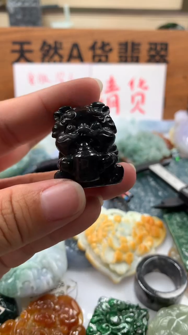 【闪购商品】翡翠颈饰未镶嵌保真天然A货翡翠