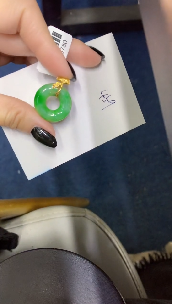 【闪购商品】翡翠颈饰18K金镶嵌0000000000