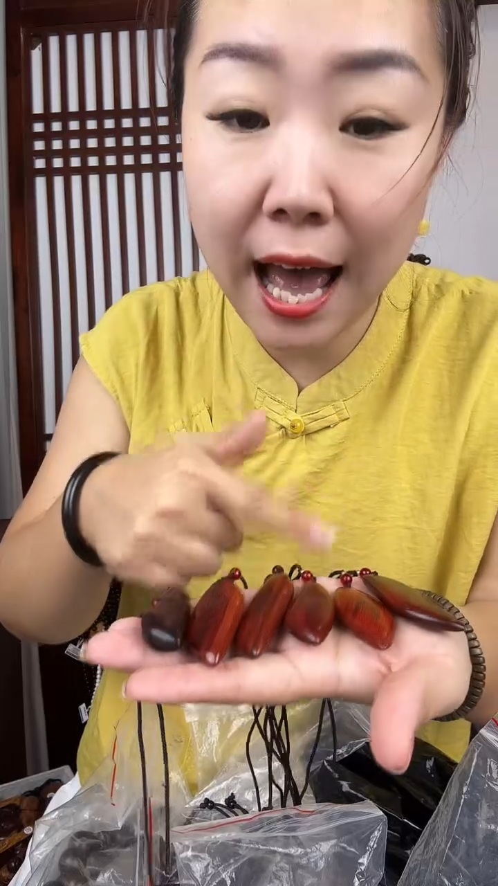 檀香紫檀（小叶紫檀）小叶紫檀一夜暴富脖挂-1