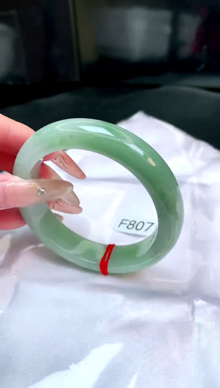 【闪购商品】翡翠手镯未镶嵌缅甸天然A货翡翠