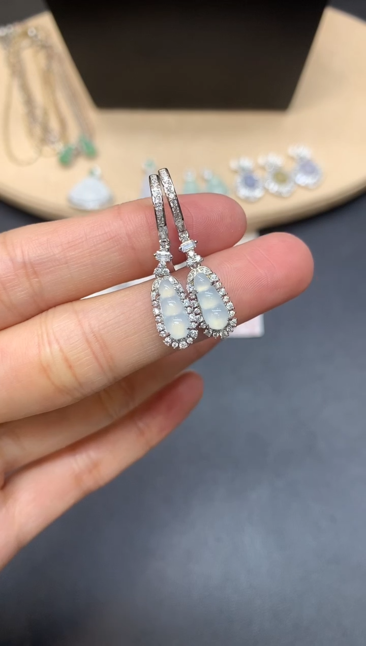 【闪购商品】翡翠耳饰银S925镶嵌福豆【多样性发其一】