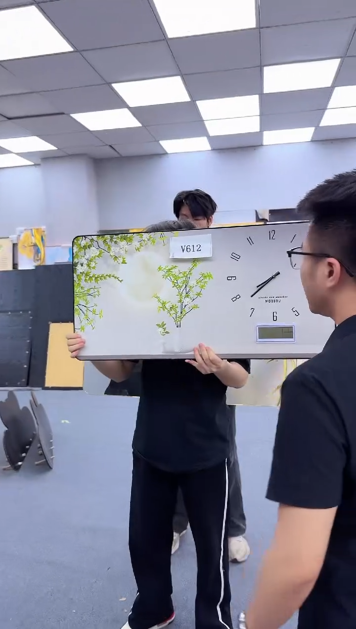 孤品微瑕黑马闪购V612