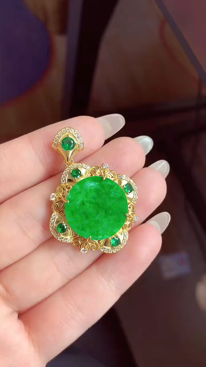 【闪购商品】翡翠颈饰银S925镶嵌吊坠