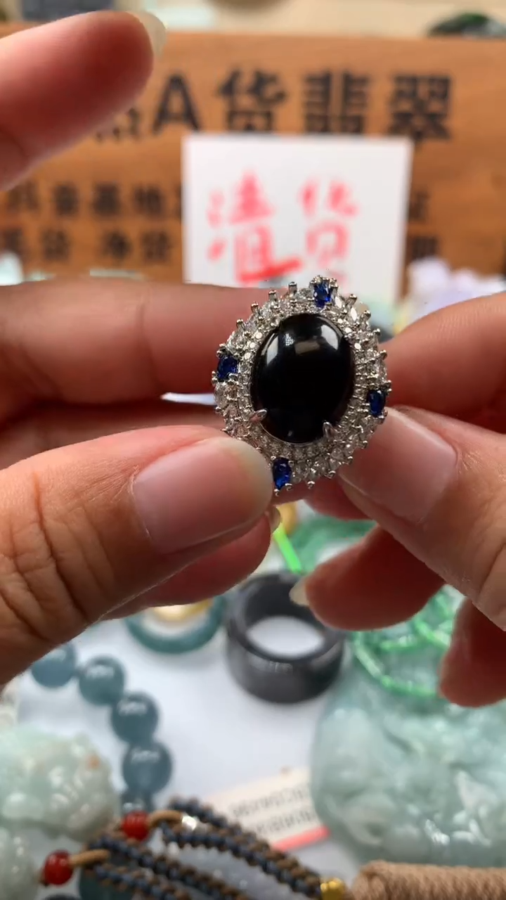 【闪购商品】翡翠颈饰未镶嵌保真天然A货翡翠