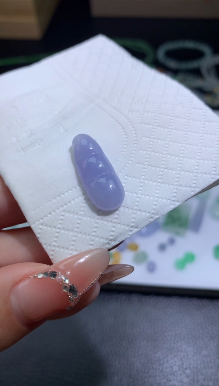 【闪购商品】定制翡翠未镶嵌豆子