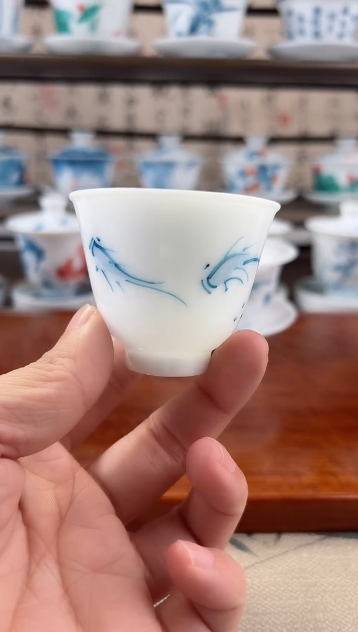 微瑕高冰荷花鱼聚闻香杯2个