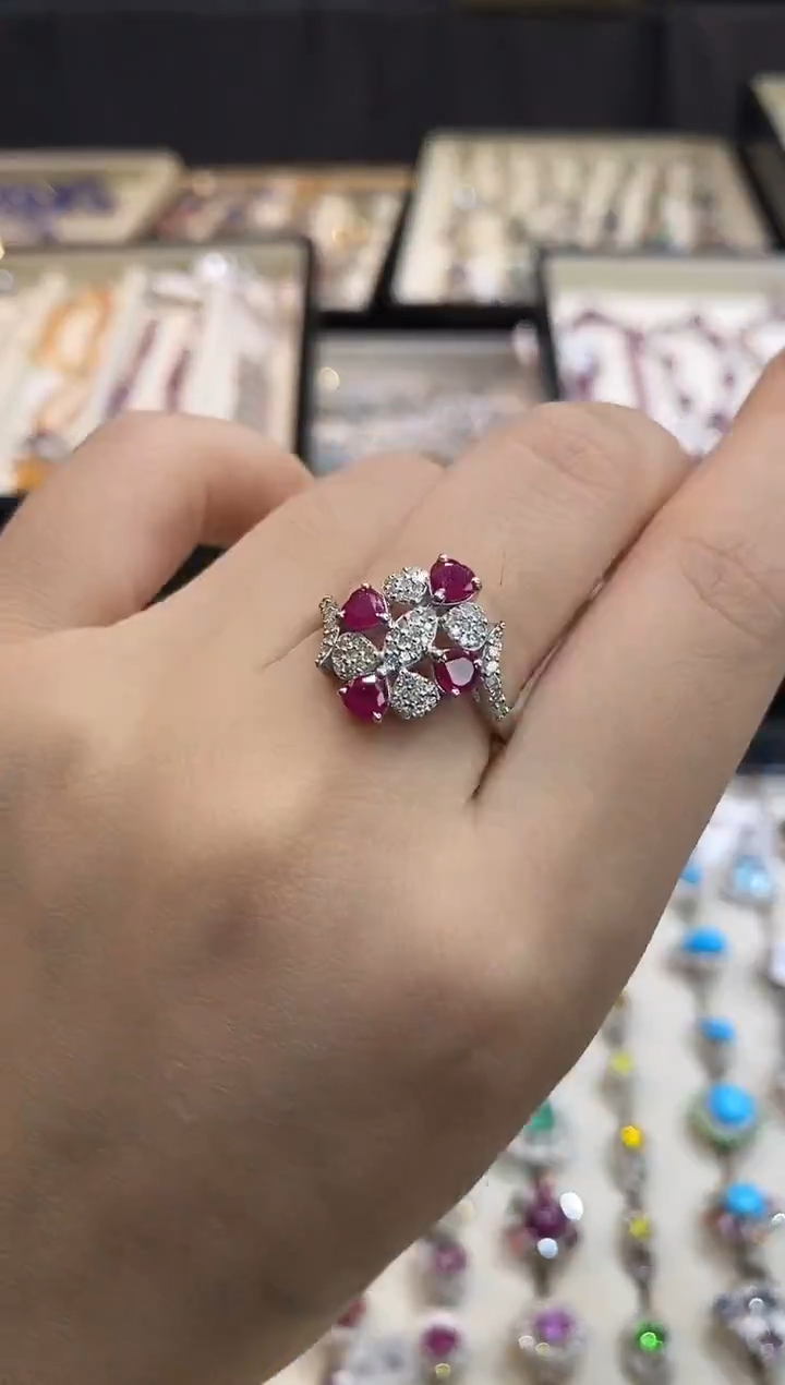 银S925镶嵌戒指定制红宝石楚楚珠宝中古甄选不退换