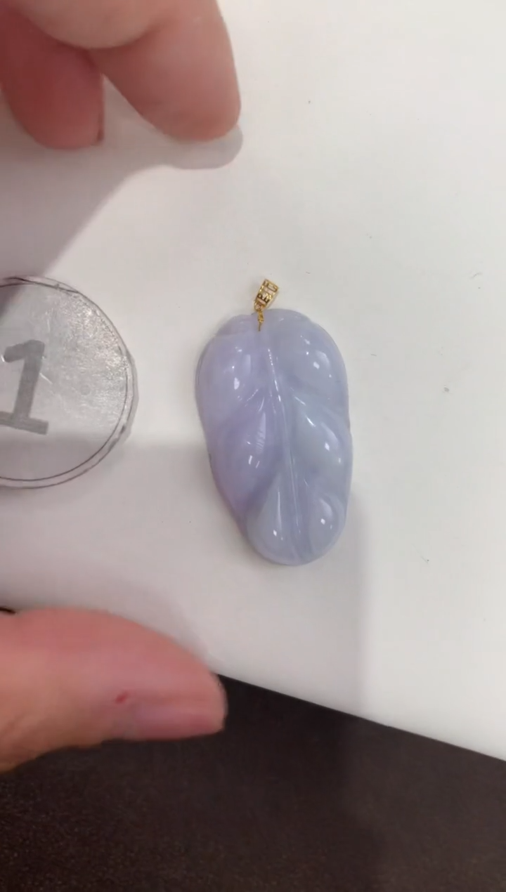 颈饰18K金镶嵌翡翠天然缅甸a货翡翠