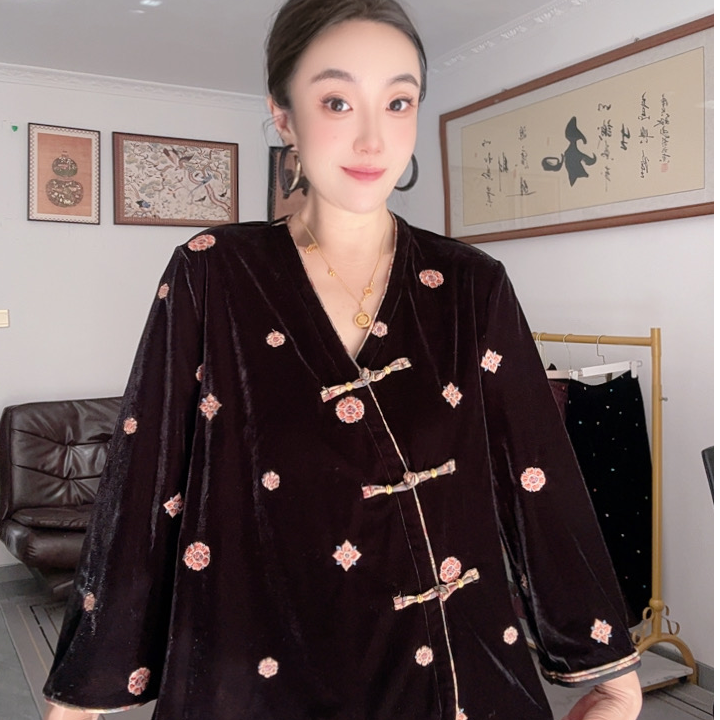 刺绣厚款中袖V领长袖薄款上衣网红唐装复古女装时尚